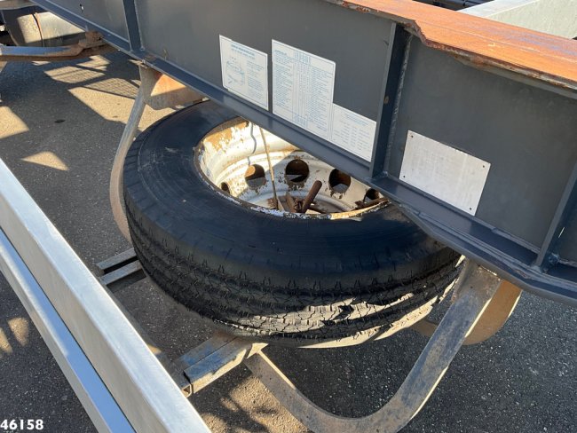 Van Hool  2-assige containeraanhangwagen (5)