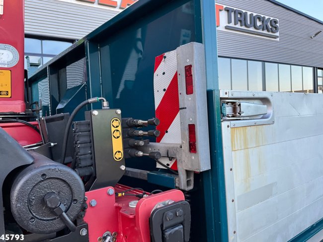 Scania  P 320 Euro 6 HMF 26 Tonmeter laadkraan (16)