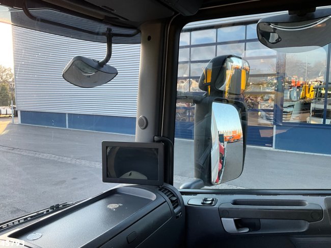Scania  P 320 Euro 6 HMF 26 Tonmeter laadkraan (31)