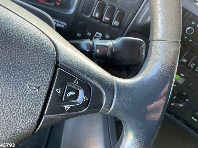 Scania  P 320 Euro 6 HMF 26 Tonmeter laadkraan (33)