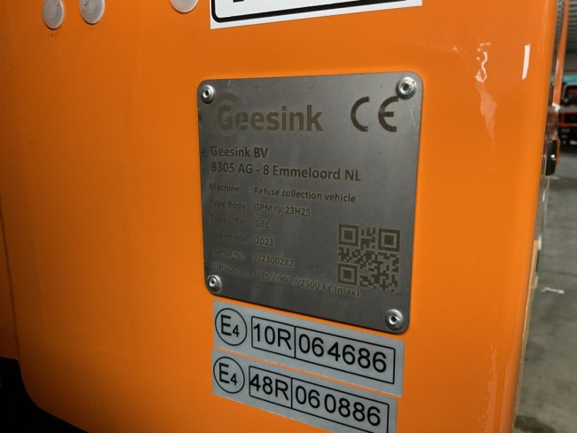 Mercedes-Benz  Actros 2533 Geesink 23m³ GEC Welvaarts weegsysteem (19)