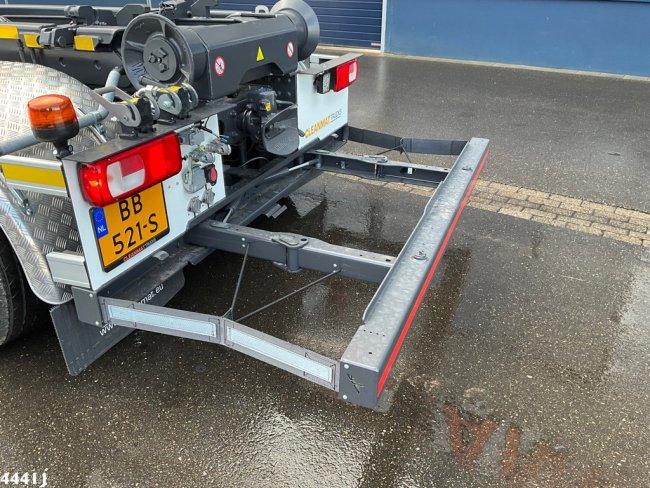 DAF  FAQ XD 450 8x2 Euro 6 HMF 28 Tonmeter laadkraan (6)