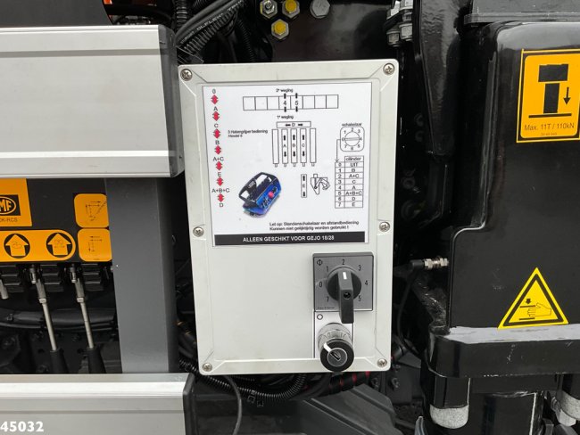 Mercedes-Benz  ACTROS 2543 HMF 23 Tonmeter laadkraan (13)