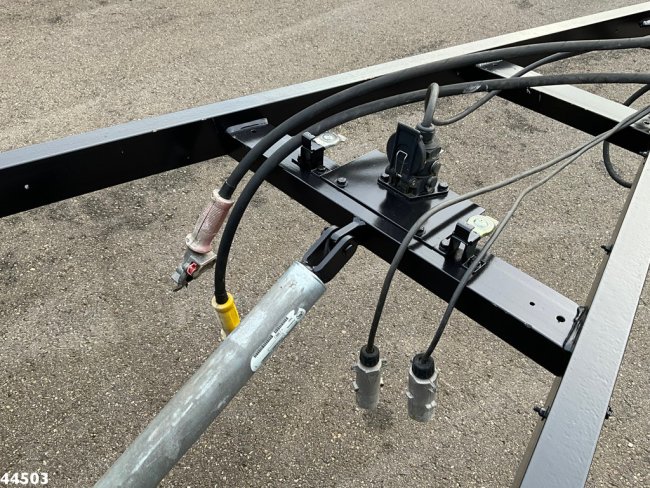 Noyens  2-assige containeraanhangwagen (3)