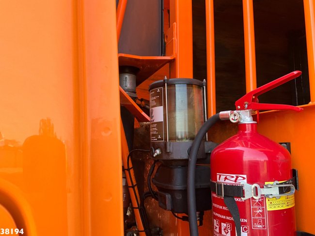 Mercedes-Benz  Antos 2533 Euro 6 Zoeller 23m³ Just 103.720 km! (8)