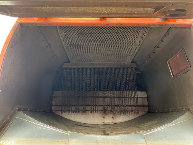 Mercedes-Benz  Axor 1833 4x4 Schörling SORF Schienenreinigungs/Railway sweeper Just 38.680 Km! (11)