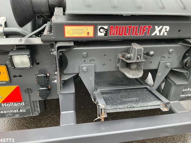 Volvo  FE 300 Multilift 21 Ton haakarmsysteem Just 25.868 km! Like New! (6)