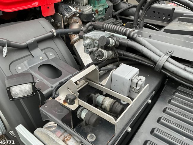 Volvo  FE 300 Multilift 21 Ton haakarmsysteem Just 25.868 km! Like New! (9)