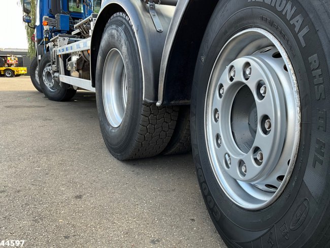 DAF  FAX 85 CF 360 8x2 Euro 5 Hiab 16 Tonmeter laadkraan (9)