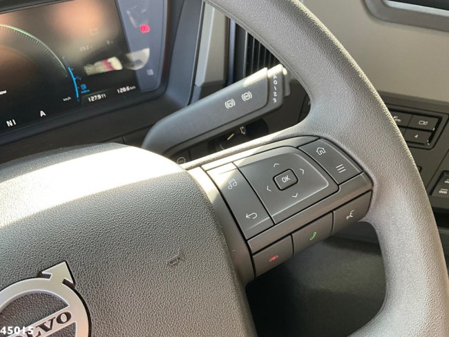 Volvo  FM 420 8x2 Euro 6 HMF 26 Tonmeter laadkraan (14)