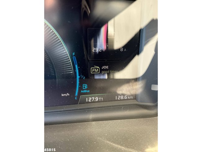 Volvo  FM 420 8x2 Euro 6 HMF 26 Tonmeter laadkraan (18)