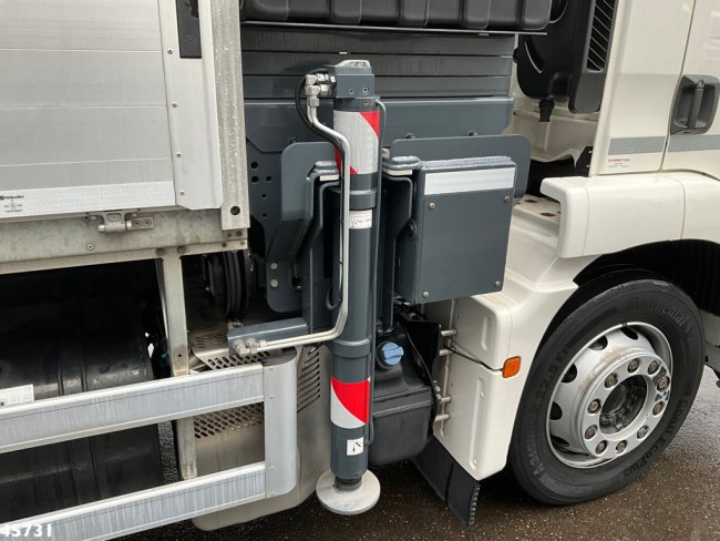 MAN  TGM 26.320 Euro 6 Bocker hoogwerker met Jib 46 meter Just 33.833 km! (14)