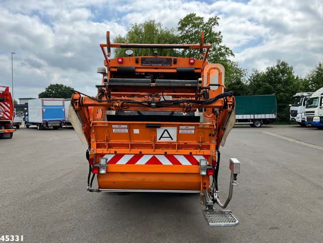 FUSO  Canter 9C18 Euro 6 Zoeller 7m³ Just 108.440 Km! (6)