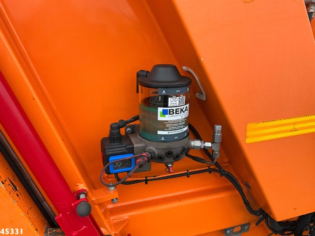 FUSO  Canter 9C18 Euro 6 Zoeller 7m³ Just 108.440 Km! (8)