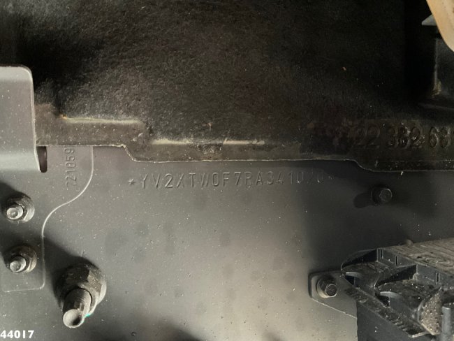 Volvo  FM 420 8x2 Hiab 25 Tonmeter laadkraan + Welvaarts weighing system (28)