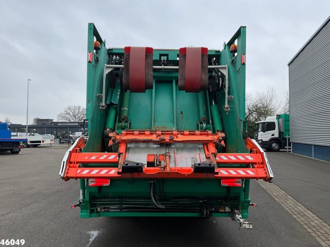 Scania  P 320 Euro 6 Garbage truck 25m³ Just 134.168 km! (4)