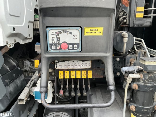 Mercedes-Benz  ANTOS 1827 Euro 6 Hiab 14 Tonmeter laadkraan (11)