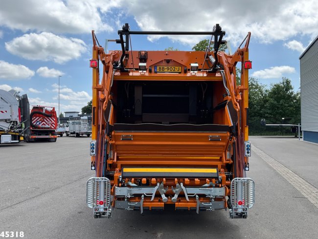 Volvo  FM 330 Euro 6 Geesink 20m³ (6)