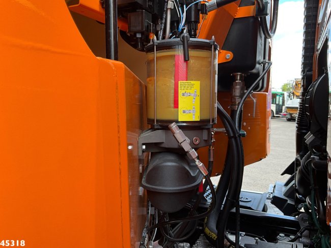 Volvo  FM 330 Euro 6 Geesink 20m³ (9)