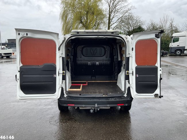 Fiat  Doblò Cargo 1.4 T-Jet Natural Power Euro 6 (Benzine, CNG) Just 60.491 Km! (5)