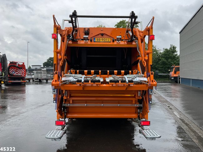 Volvo  FM 330 Euro 6 Geesink 20m³ (7)