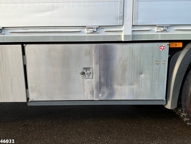 Mercedes-Benz  Arocs 2636 6x4 Euro 6 Hiab Banden Manipulator Montagesysteem Just 23.978 km! (21)