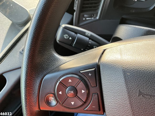 Mercedes-Benz  Arocs 2636 6x4 Euro 6 Hiab Banden Manipulator Montagesysteem Just 23.978 km! (31)