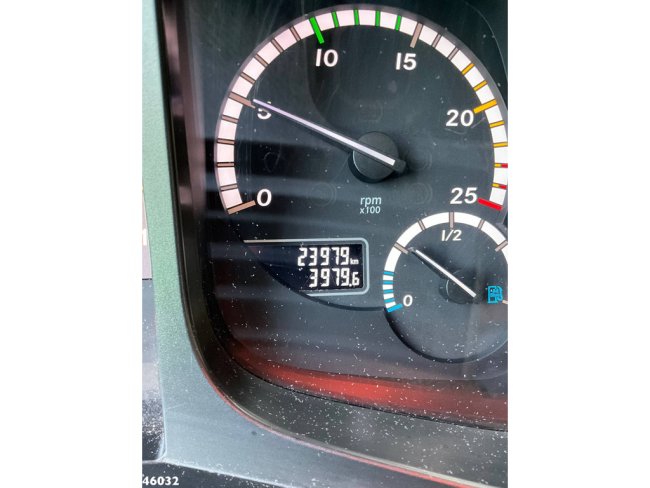 Mercedes-Benz  Arocs 2636 6x4 Euro 6 Hiab Banden Manipulator Montagesysteem Just 23.978 km! (38)