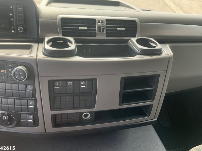 MAN  TGS 35.360 8x2 Euro 6 VDL 30 Ton haakarmsysteem (10)