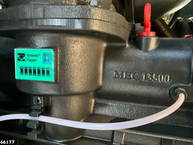 Mercedes-Benz  AROCS 1835 4x2 Combi kolkenzuiger 8m³ Just 1.195 km! (28)