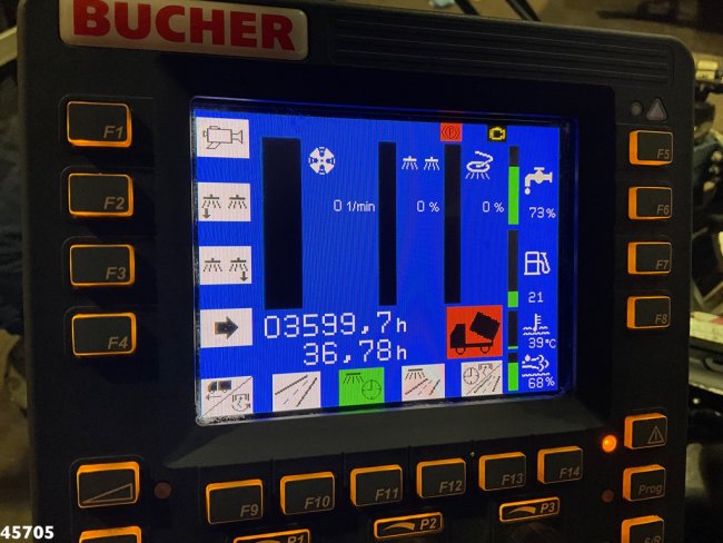 Bucher  Citycat 2020 with 3-rd brush (13)