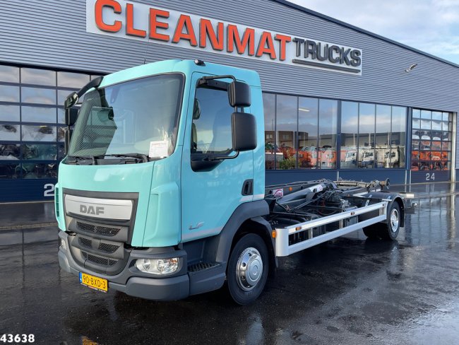 DAF  LF 180 Euro 6 14 Ton haakarmsysteem Just 117.371 km! (5)
