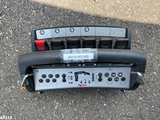 Volvo  FMX 540 8x4 Euro 6 Hiab 28 Tonmeter laadkraan (7)