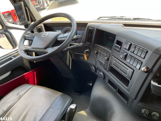 Volvo  FMX 540 8x4 Euro 6 Hiab 28 Tonmeter laadkraan (11)
