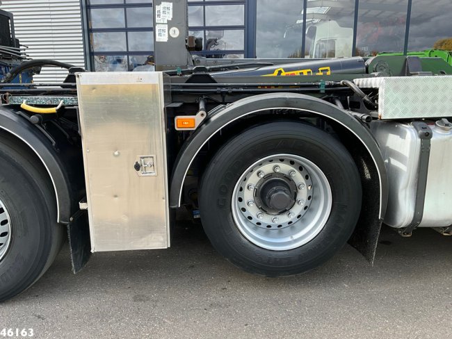 Scania  R 480 10x4 Retarder HMF 16 Tonmeter Z-kraan (7)