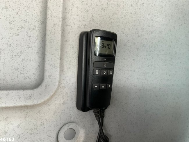 Scania  R 480 10x4 Retarder HMF 16 Tonmeter Z-kraan (21)