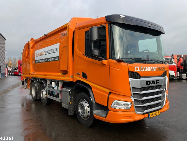 DAF  FAG XD 300 Geesink 20m³ (2)