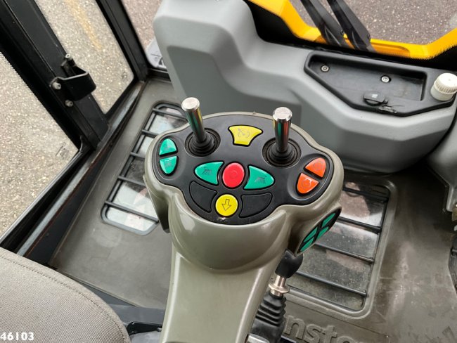 Johnston  CN201 Euro 6 (9)