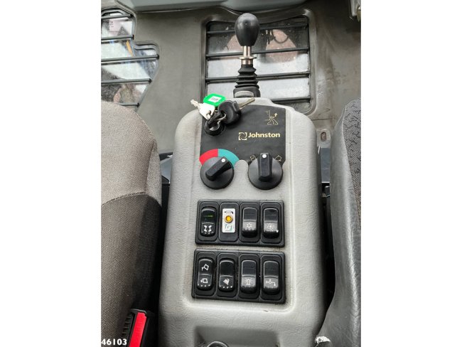 Johnston  CN201 Euro 6 (10)