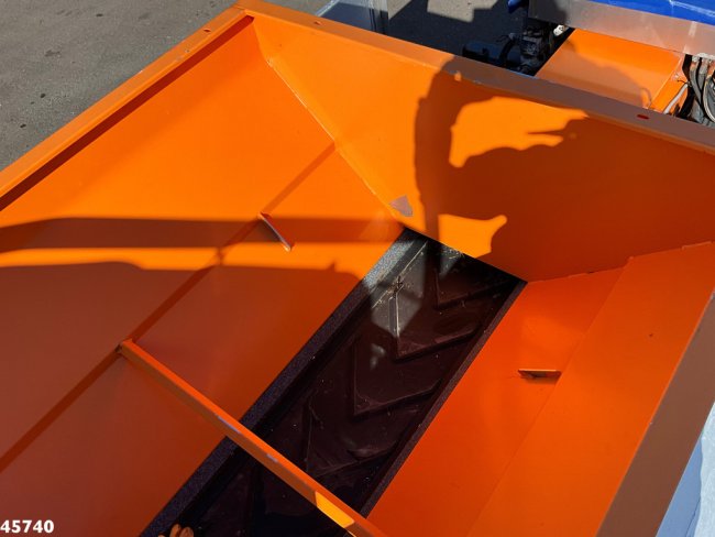 Iveco  Daily 35S12 300 met Nido zoutstrooier Just 88.053 km! (8)