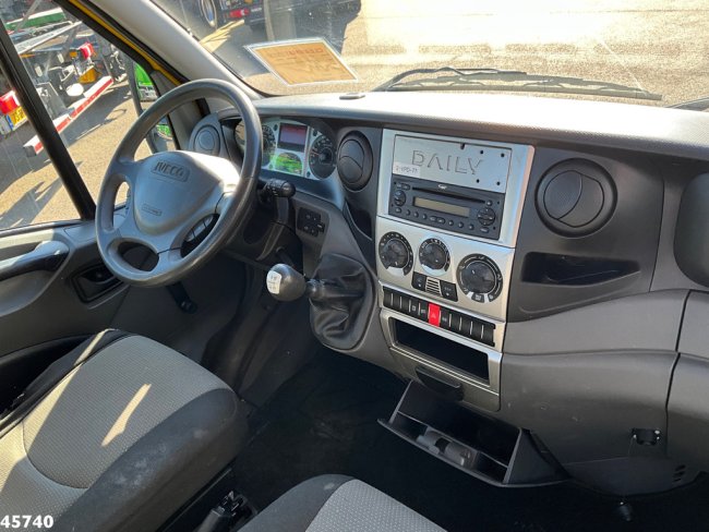 Iveco  Daily 35S12 300 met Nido zoutstrooier Just 88.053 km! (10)