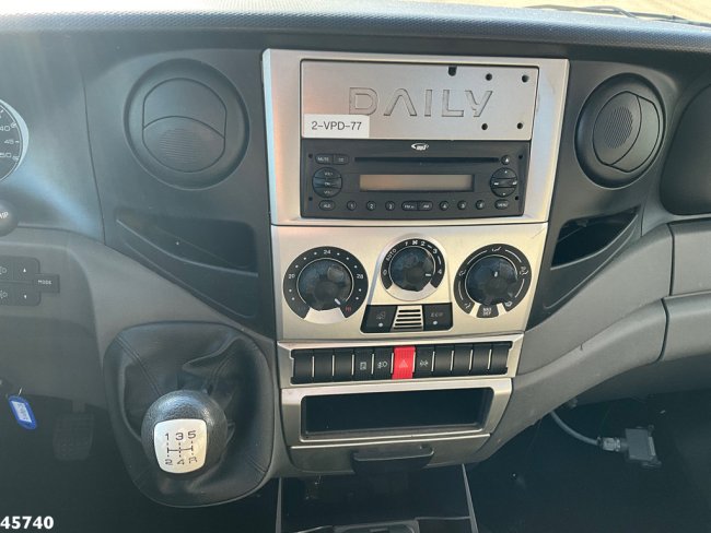 Iveco  Daily 35S12 300 met Nido zoutstrooier Just 88.053 km! (12)