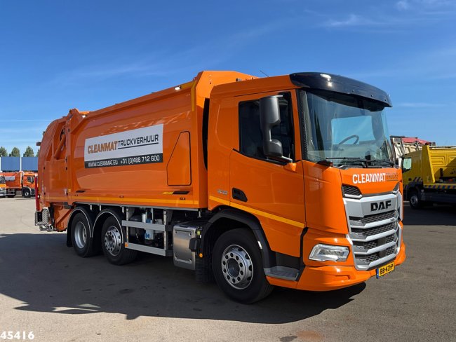 DAF  FAG XD 300 Geesink 20m³ (2)