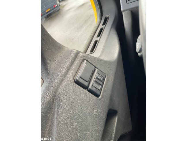 MAN  F2000 6x6 Full Steel Manual Palfinger 68 Tonmeter Dachdecker kran Just 54.133 km! (24)