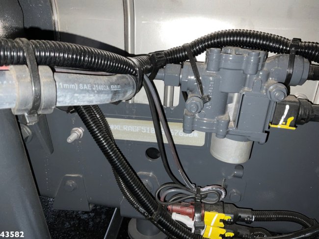 DAF  FAG XD 300 Geesink 20m³ (20)