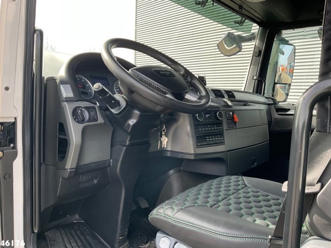 MAN  TGX 18.400 ADR trekker + Burg met Bekker LaGram Vacuüm ADR opbouw 30m³ (19)