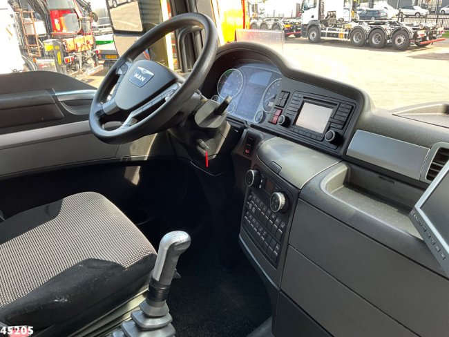 MAN  TGX 35.440 Euro 6 8x4 26 Ton haakarmsysteem (7)