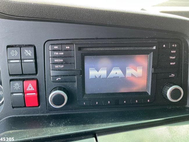 MAN  TGX 35.440 Euro 6 8x4 26 Ton haakarmsysteem (10)