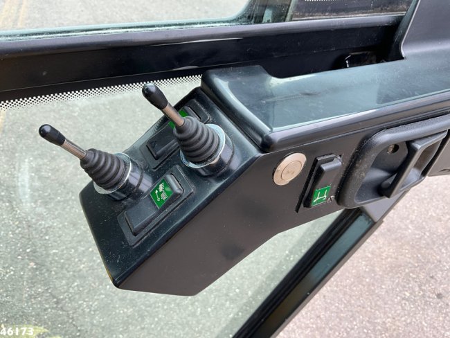 Ravo  540 with 3-rd brush (11)