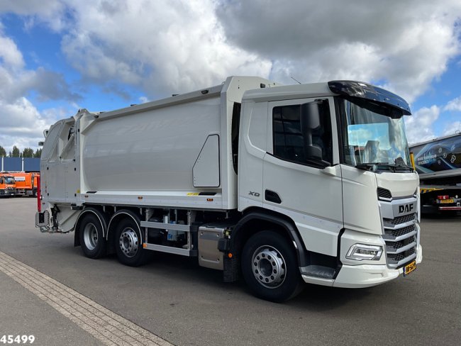 DAF  FAG XD 300 Geesink 20m³ (2)